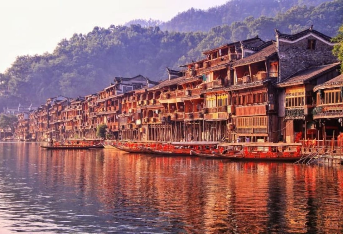 Phượng Hoàng Cổ Trấn - Trương Gia Giới TMS 6N5Đ