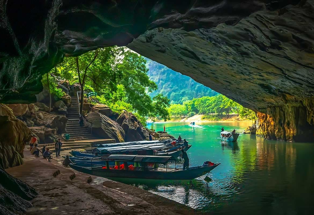 Tour Da Nang - Ba Na Hill - Hue City - Phong Nha Cave 3 Days 2 Nights