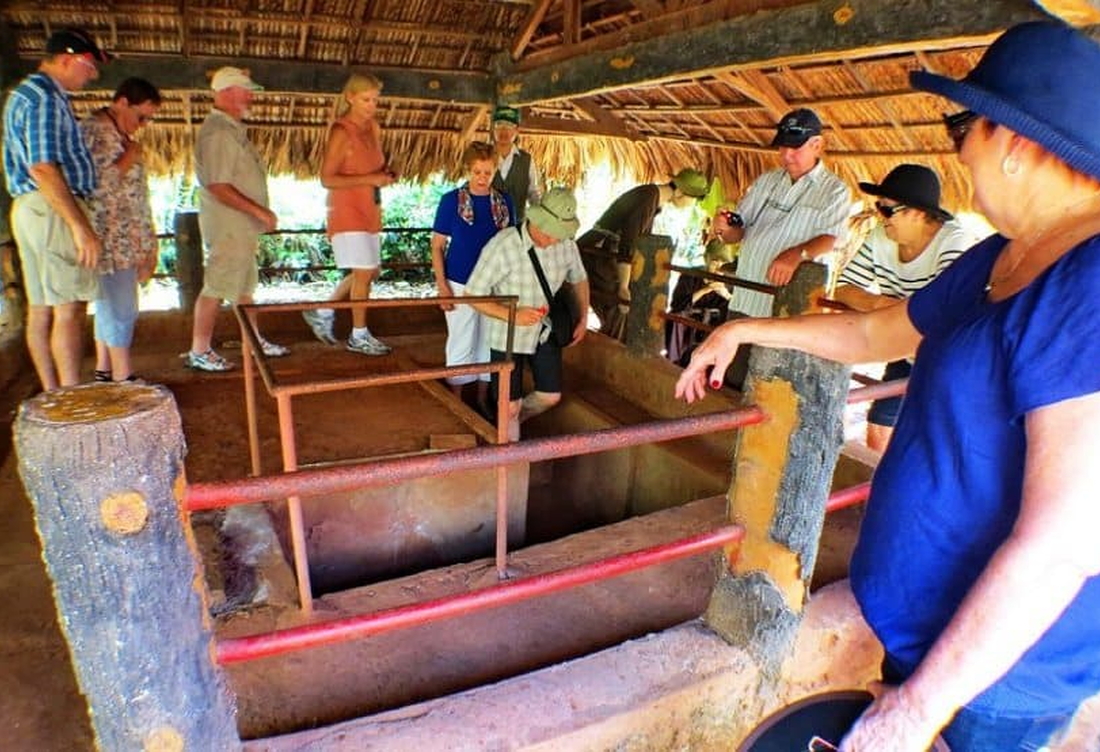 Long Tan - Nui Dat Battle Field 1 Day Tour  Read