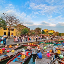 Tour Ha Noi - Da Nang - Son Tra Peninsula - Hoi An Old Town - Ba Na Hill - Hue City - Phong Nha Cave 5 Days 4 Nights