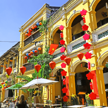 Tour Ha Noi - Da Nang - Son Tra Peninsula - Hoi An Old Town - Ba Na Hill - Hue City - Phong Nha Cave 5 Days 4 Nights