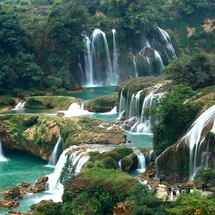 Rice Terraces to Limestone Peaks