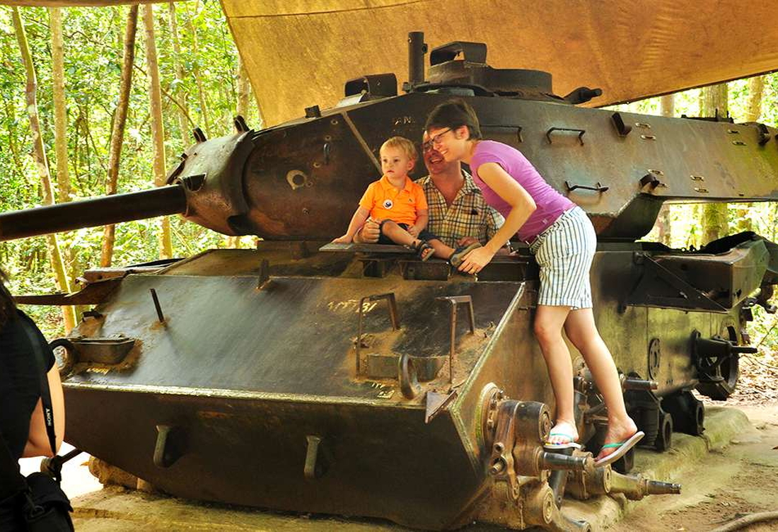 Travel Around Vietnam (Hanoi, Halong, Saigon, Cu Chi, Mekong River) 9 Days