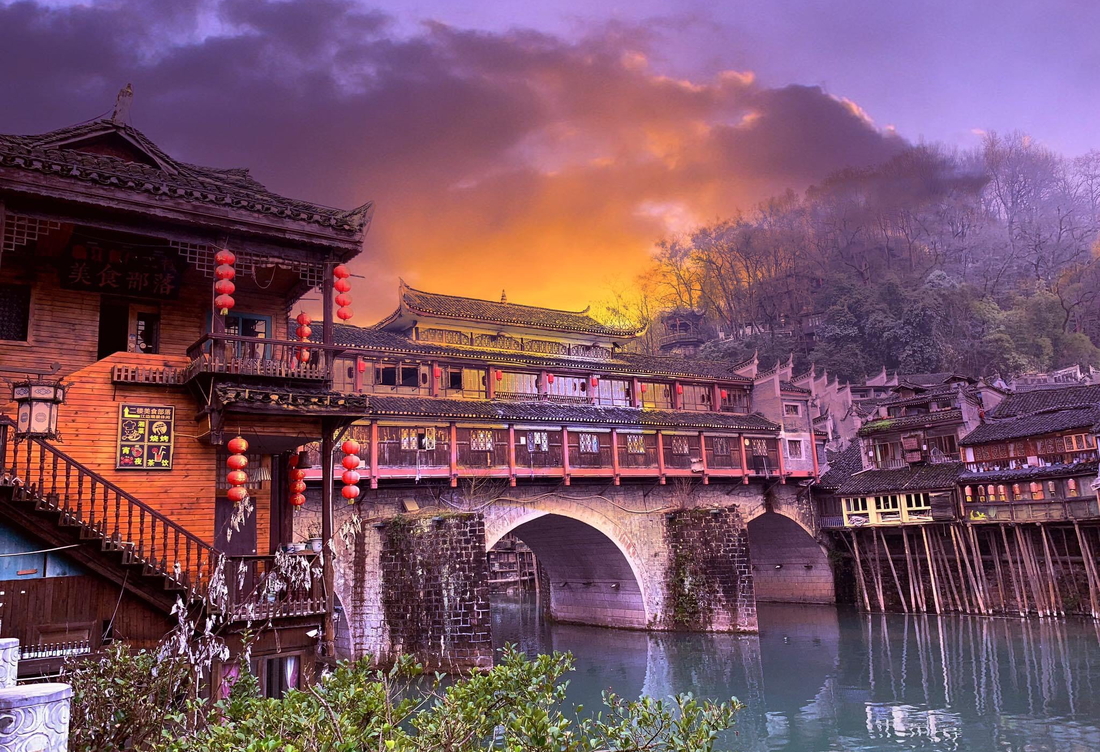 Ân Thi - Phượng Hoàng Cổ Trấn - Miêu Trại - Trương Gia Giới