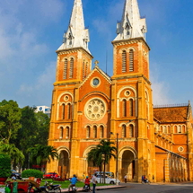 HCM CITY TOUR & CU CHI TUNNELS (full day)
