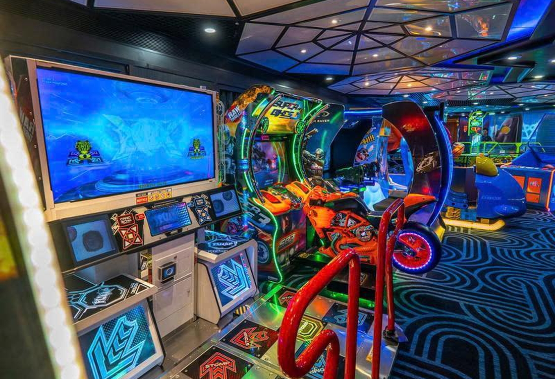 TOUR DU THUYỀN STAR VOYAGER 5 SAO CAM RANH - SINGAPORE - MALAYSIA 5N4Đ