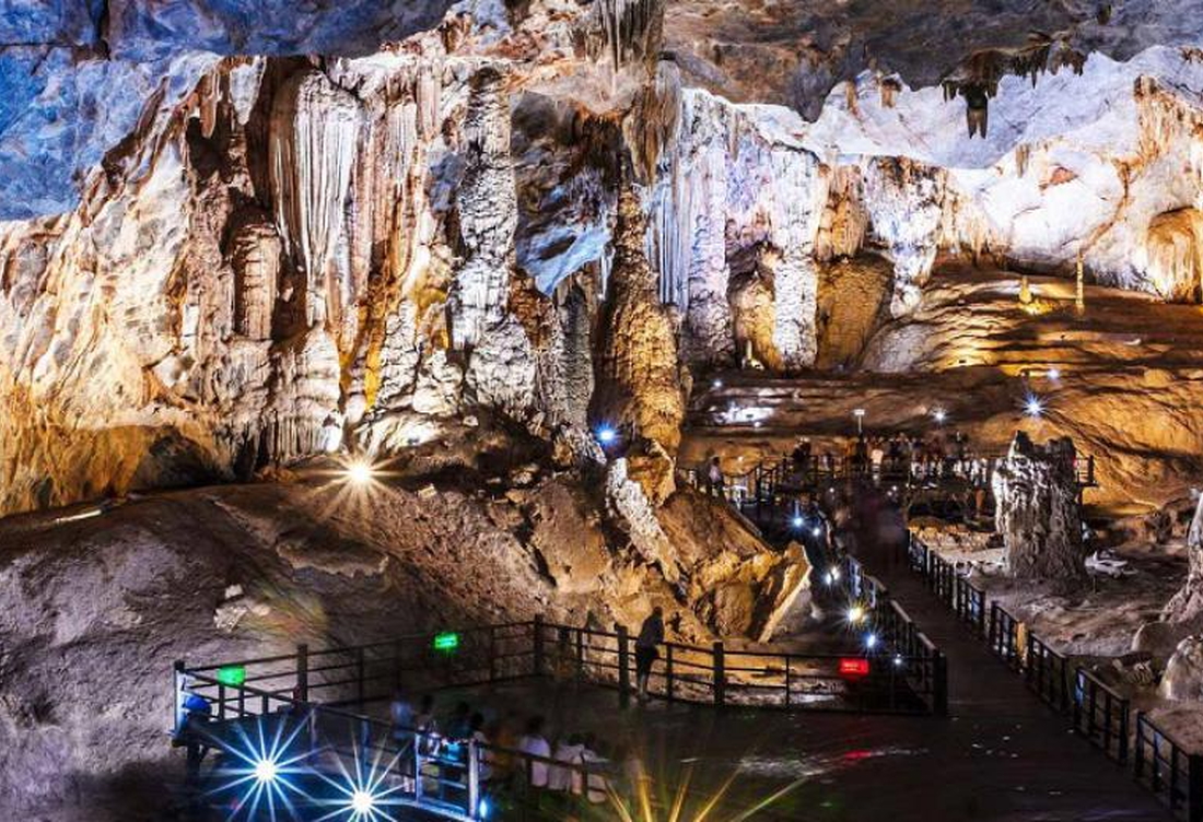 Tour Đà Nẵng – Huế – Phong Nha – Bà Nà – Hội An 5 Ngày 4 Đêm | Hành Trình Di Sản Miền Trung