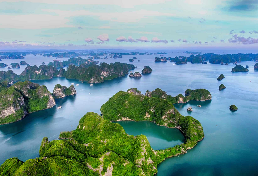 Tour Hạ Long 2 Ngày 1 Đêm Từ Hà Nội – Ngủ Khách Sạn, Tham Quan Vịnh, Hang Sửng Sốt, Titop