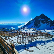 Tour Lệ Giang – Shangrila 5 Ngày 4 Đêm Bay Bamboo Airways | Núi Tuyết Ngọc Long – Thành Cổ Lệ Giang