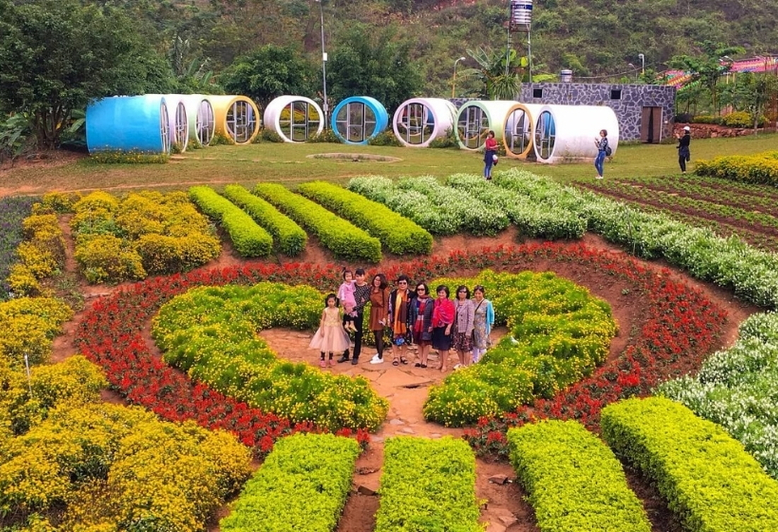 Tour Vòng Cung Tây Bắc 5N4Đ: Sapa – Fansipan – Điện Biên – Mộc Châu – Mai Châu Trọn Gói