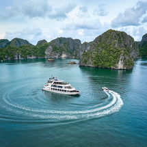 Tour Vịnh Lan Hạ 1 Ngày: Du Thuyền – Kayak – Làng Việt Hải Từ Cát Bà