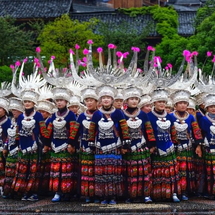 Tour Quý Dương 6 Ngày 5 Đêm: Thiên Hộ Miêu Trại – Thanh Nham – An Thuận – Chùa Tây Phổ Đà