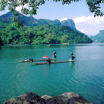 Tour Hồ Ba Bể 2 Ngày 1 Đêm | Du Ngoạn Hồ Núi – Trải Nghiệm Văn Hóa Tày