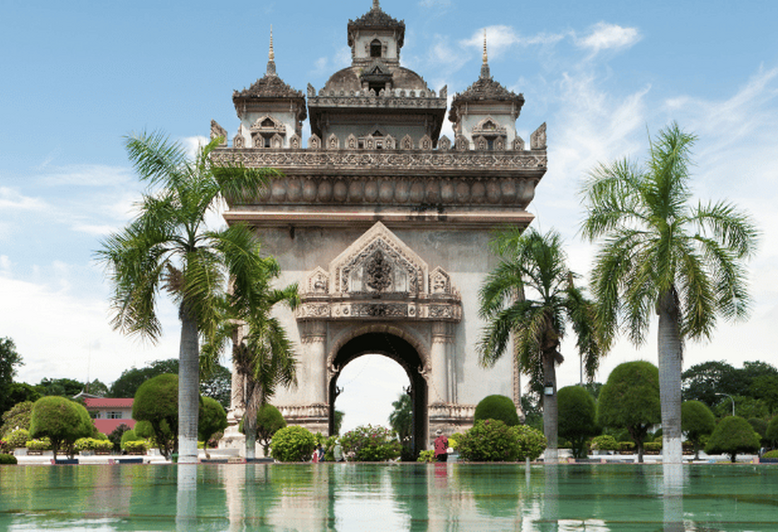 Tour Lào 5 Ngày 4 Đêm | Viêng Chăn – Luang Prabang – Tàu Cao Tốc – Hành Trình Di Sản Đông Nam Á