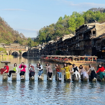 Tour Trung Quốc 6N5Đ: Nam Ninh – Trương Gia Giới – Thiên Môn Sơn / Thất Tinh Sơn – Phượng Hoàng Cổ Trấn (Bay về)