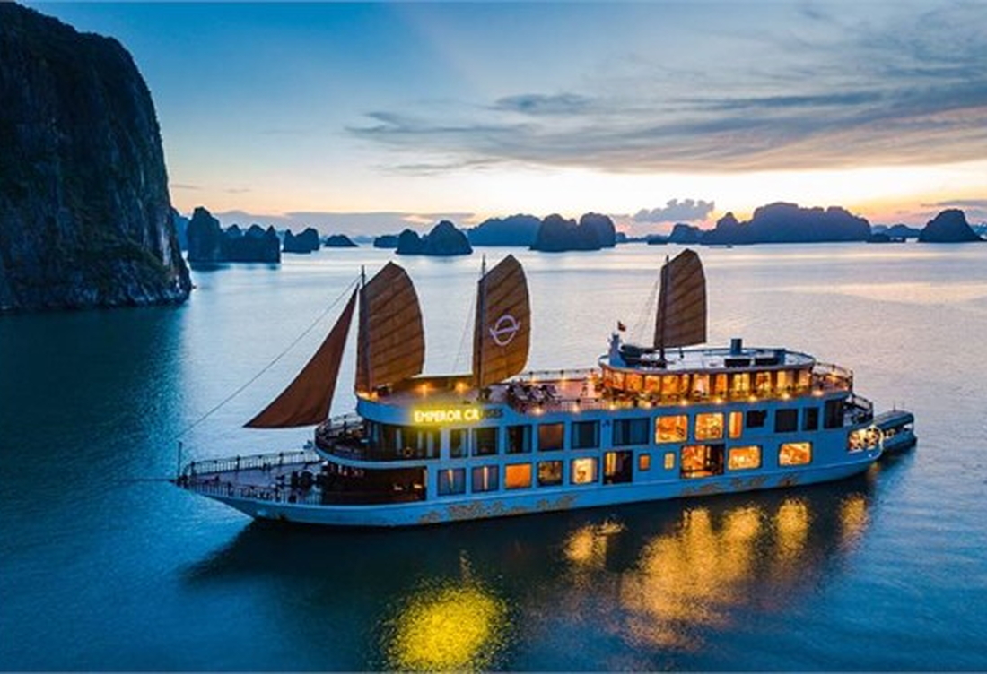 Tour Hạ Long 3 Ngày 2 Đêm Du Thuyền 5 Sao & Công Viên Hạ Long – Trải Nghiệm Trọn Vẹn