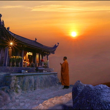 Tour Yên Tử – Chùa Đồng 1 Ngày | Hành Trình Tâm Linh Về Đất Phật Hoàng