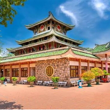 Tour Châu Đốc 1 Ngày 1 Đêm: Viếng Miếu Bà Chúa Xứ Núi Sam & Khám Phá Thất Sơn Huyền B